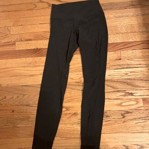 BLACK LULULEMON ALIGN PANT 28”